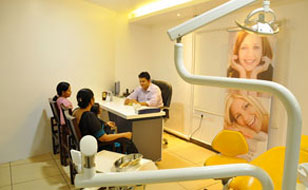 Peechatt Hi-Tech Dental Clinic